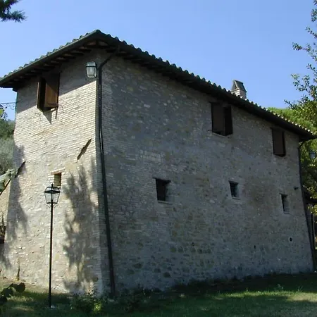 Hébergement de vacances Casale San Gregorio *